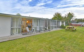 Wayside Motel